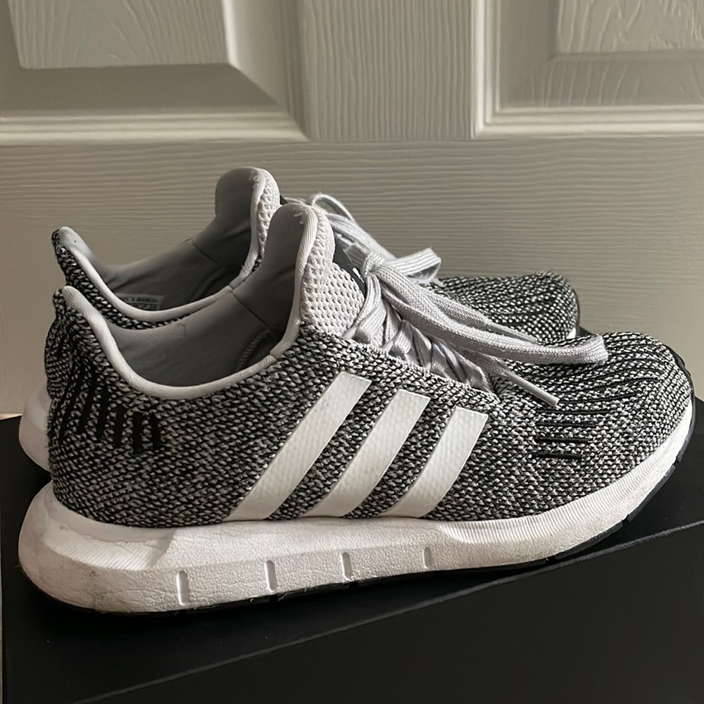 Adidas Ortholite Tennis shoes
